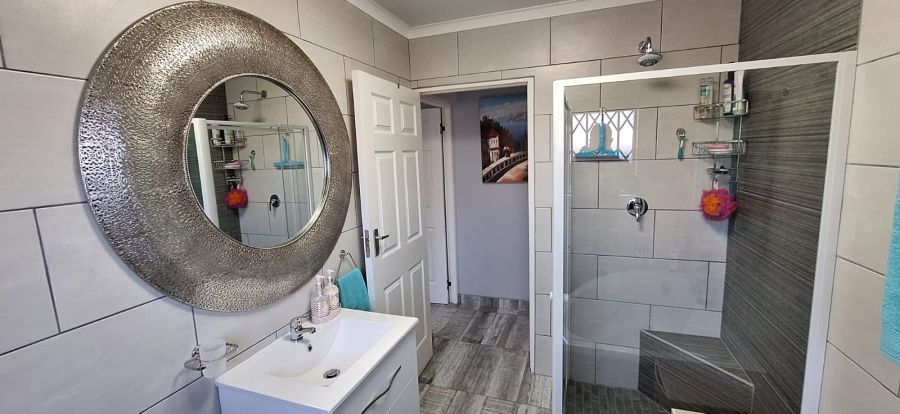 2 Bedroom Property for Sale in Island View Western Cape